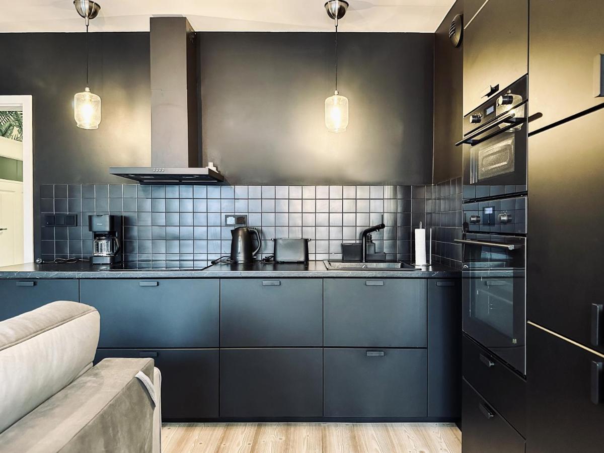 Cozy Apartment In Old Chocolate Factory Краків Екстер'єр фото
