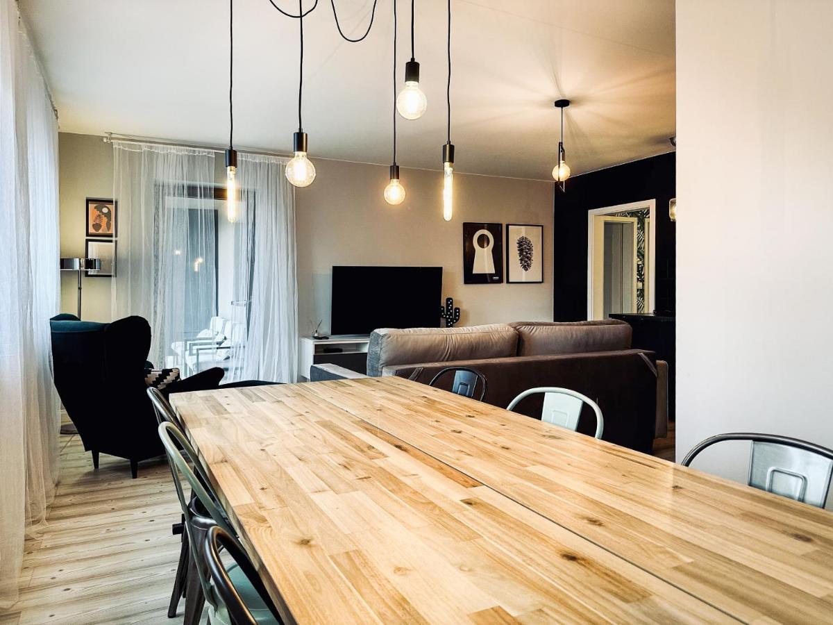 Cozy Apartment In Old Chocolate Factory Краків Екстер'єр фото