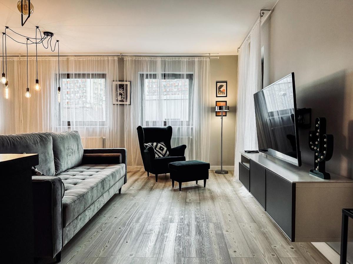 Cozy Apartment In Old Chocolate Factory Краків Екстер'єр фото